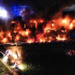 10.02.2022. Starachowice. Pożar hali / Jarosław Kubalski / Radio Kielce