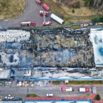 11.02.2022. Starachowice. Hala w Specjalnej Strefie Ekonomicznej, w której doszło do pożaru / Jarosław Kubalski / Radio Kielce