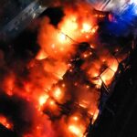 10.02.2022. Starachowice. Pożar hali / Jarosław Kubalski / Radio Kielce