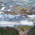 11.02.2022. Starachowice. Hala w Specjalnej Strefie Ekonomicznej, w której doszło do pożaru / Jarosław Kubalski / Radio Kielce