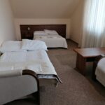 28.02.2022. Wrocieryż. Uchodźcy z Ukrainy w Domu Weselnym „Zakątek” / Marta Gajda-Kruk / Radio Kielce