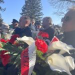 14.02.2022. Sandomierz. 80 rocznica przemianowania ZWZ w AK. Na zdjęciu (od lewej) poseł PiS Marek Kwitek, radni miasta Sandomierza z klubu PiS Mariusz Prezgot i Krzysztof Szatan / Grażyna Szlęzak-Wójcik / Radio Kielce