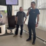 19.02.2022. Sandomierz. Zimowy Triathlon. Na zdjęciu (od lewej): Jacek Łabudzki - ultra maratończyk, Paweł Wierzbicki - dyrektor MOSiR / Grażyna Szlęzak-Wójcik / Radio Kielce