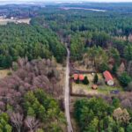 18.02.2022. Henryków. Okolice gajówki gdzie rozbite zostało zgrupowanie bojówek AL i sowieckiego wywiadu / Jarosław Kubalski / Radio Kielce