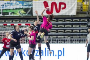 03.02.2022. Koszalin. Mecz ekstraklasy piłkarek ręcznych: Młyny Stoisław Koszalin - Suzuki Korona Handball Kielce / pgnig-superliga.pl