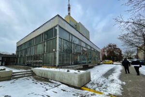 Kielce. Ulica Targowa. Dawna siedziba Biblioteki Wojewódzkiej / Jarosław Kubalski / Radio Kielce