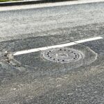 09.02.2022. Kielce. Popękany asfalt na ulicy Witosa / Jarosław Kubalski / Radio Kielce