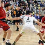 11.02.2022. Opole. Mecz PGNiG Superligi: Gwardia Opole - Łomża Vive Kielce / Bartłomiej Konieczny / pgnig-superliga.pl