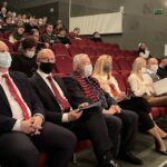 12.02.2022. Jędrzejów. Obchody 751. rocznicy nadania praw miejskich. Na zdjęciu (od lewej): Marcin Piszczek - burmistrz Jędrzejowa, Piotr Wawrzyk - wicemister spraw zagranicznych, poseł Krzysztof Lipiec - lider świętokrzyskich struktur PiS, Małgorzata Pruś - dyrektor biura poselskiego Krzysztofa Lipca / Michał Kita / Radio Kielce