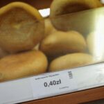 01.02.2022. Kielce. Ceny w sklepach po obniżeniu podatku VAT / Wiktor Taszłow / Radio Kielce