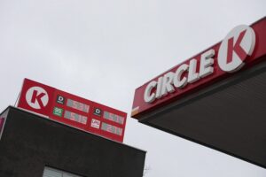 02.02.2022. Kielce. Ceny na stacjach paliw - Circle K / Wiktor Taszłow / Radio Kielce