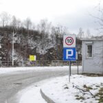 03.02.2022. Kielce. Płatny parking przy Rezerwacie Kadzielnia / Wiktor Taszłow / Radio Kielce