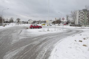 03.02.2022. Kielce. Płatny parking przy Rezerwacie Kadzielnia / Wiktor Taszłow / Radio Kielce