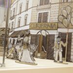 05.02.2022. Kielce. Tekturowe Miasteczko w Muzeum Zabawek i Zabawy / Wiktor Taszłow / Radio Kielce