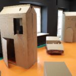 05.02.2022. Kielce. Tekturowe Miasteczko w Muzeum Zabawek i Zabawy / Wiktor Taszłow / Radio Kielce