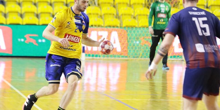 05.02.2022. Kielce. Mecz PGNiG Superligi: Łomża Vive Kielce - Sandra Spa Pogoń Szczecin / Wiktor Taszłow / Radio Kielce