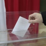 06.02.2022. Kije. Głosowanie we Włoszczowicach / Wiktor Taszłow / Radio Kielce