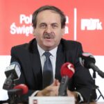 09.02.2022. Kielce. Podpisanie umowy o współpracy między Politechniką Świętokrzyską i IBM Polska. Na zdjęciu: prof. Roman Stanisław Deniziak - rektor wydziału elektrotechniki, automatyki i informatyki PŚ / Wiktor Taszłow / Radio Kielce