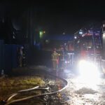 10.02.2022. Starachowice. Dogaszanie hali w Specjalnej Strefie Ekonomicznej / Wiktor Taszłow / Radio Kielce