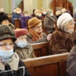 11.02.2022. Kielce. Msza w intencji ludzi chorych / Wiktor Taszłow / Radio Kielce