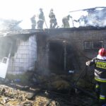 14.02.2022. Łączna. Pożar budynku mieszkalno-gospodarczego / Wiktor Taszłow / Radio Kielce