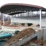 16.02.2022. Nowa Słupia. Budowa Parku Dziedzictwa Gór Świętokrzyskich / Wiktor Taszłow / Radio Kielce