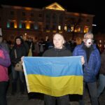 24.02.2022. Kielce. Manifestacja poparcia dla Ukrainy / Wiktor Taszłow / Radio Kielce