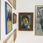 25.02.2022. Kielce. BWA. Wystawa "Tło do autoportretu" Stanisławy Zacharko-Łagowskiej / Wiktor Taszłow / Radio Kielce