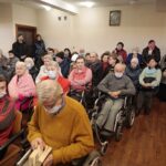 27.02.2022. Piekoszów. Dom dla Niepełnosprawnych. Msza święta o pokój oraz szybkie zakończenie wojny / Wiktor Taszłow / Radio Kielce