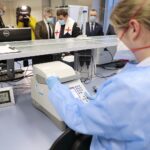 28.02.2022. Podzamcze. Otwarcie laboratorium o podwyższonej klasie zabezpieczenia biologicznego w RCNT / Wiktor Taszłow / Radio Kielce