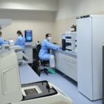 28.02.2022. Podzamcze. Otwarcie laboratorium o podwyższonej klasie zabezpieczenia biologicznego w RCNT / Wiktor Taszłow / Radio Kielce