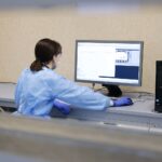 28.02.2022. Podzamcze. Otwarcie laboratorium o podwyższonej klasie zabezpieczenia biologicznego w RCNT / Wiktor Taszłow / Radio Kielce