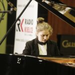 12.02.2022 Kielce. Koncert  w Zespole Państwowych Szkół Muzycznych im. Ludomira Różyckiego.  Lwowska Orkiestra Kameralna "Akademia" pod dyrekcją Igora Pylatyuka. Za fortepianem Hanna Derej / Jarosław Kubalski / Radio Kielce