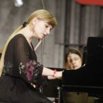 12.02.2022 Kielce. Koncert  w Zespole Państwowych Szkół Muzycznych im. Ludomira Różyckiego.  Lwowska Orkiestra Kameralna "Akademia" pod dyrekcją Igora Pylatyuka. Za fortepianem Maja Markowska / Jarosław Kubalski / Radio Kielce