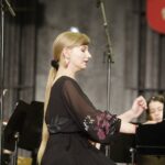 12.02.2022 Kielce. Koncert  w Zespole Państwowych Szkół Muzycznych im. Ludomira Różyckiego.  Lwowska Orkiestra Kameralna "Akademia" pod dyrekcją Igora Pylatyuka. Za fortepianem Maja Markowska / Jarosław Kubalski / Radio Kielce