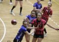 16.01.2022 Kielce. Piłka ręczna kobiet. Mecz Suzuki Korona Handball -  Start Elbląg.  Na zdjęciu (z prawej): Magda Więckowska / Jarosław Kubalski / Radio Kielce