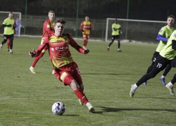 19.01.2022 Kielce. Piłka nożna. Sparing Korona Kielce - Puszcza Niepołomice / Jarosław Kubalski / Radio Kielce