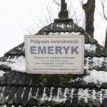 02.02.2022 Nowa Słupia. Figura pielgrzyma. Emeryk / Jarosław Kubalski / Radio Kielce