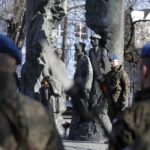 14.02.2022 Kielce. 80 rocznica przemianowania ZWZ w AK. Uroczystości pod pomnikiem AK na skwerze Żeromskiego / Jarosław Kubalski / Radio Kielce