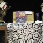 17.02.2022 Kielce. Pałacyk Tomasza Zielińskiego. 70. rocznica urodzin Bronka Opałki. Licytacja na rzecz pomnika - ławeczki / Jarosław Kubalski / Radio Kielce