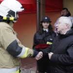 20.02.2022 Drugnia.Uroczystości włączenia OSP do Krajowego Systemu Ratowniczo-Gaśniczego i poświecenie wozu strażackiego. Na zdjęciu z prawej: poseł Krzysztof Lipiec / Jarosław Kubalski / Radio Kielce