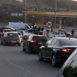 24.02.2022. Kielce. Kolejka do stacji paliw / Jarosław Kubalski / Radio Kielce