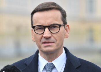26.02.2022. Berlin. Premier RP Mateusz Morawiecki podczas konferencji prasowej / Radek Pietruszka / PAP