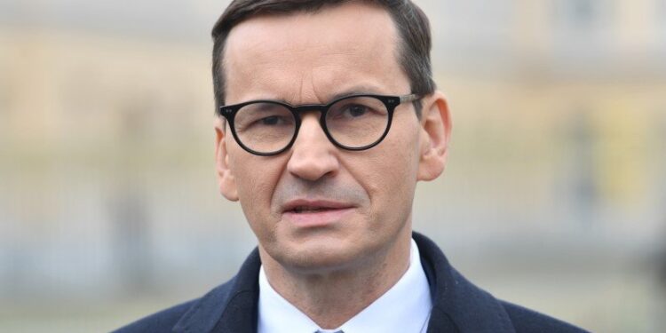 26.02.2022. Berlin. Premier RP Mateusz Morawiecki podczas konferencji prasowej / Radek Pietruszka / PAP