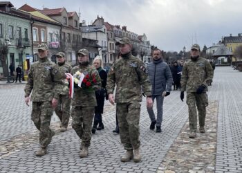 20.02.2022. Opatów. Upamiętnienie rocznic wybuchu Powstania Styczniowego i Bitwy Opatowskiej / Emilia Sitarska / Radio Kielce