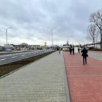 09.02.2022. Ostrowiec Św. Parking przy targowisku miejskim / Emilia Sitarska / Radio Kielce