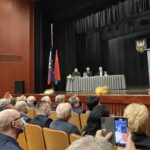 28.02.2022. Połaniec. Sesja rady miejskiej. Zaprzysiężenie burmistrza / Emilia Sitarska / Radio Kielce