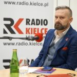 27.02.2022. Kielce. Studio Polityczne Radia Kielce. Na zdjęciu: Artur Pejas - Nowa Lewica / Sebastian Kalwat / Radio Kielce