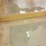 21.02.2022. Kielce. Pomieszczenia Świętokrzyskiego Klubu Abstynentów "RAJ" zalewane przez wodę / Jakub Grzegorzewski / Świętokrzyski Klub Abstynentów "RAJ"