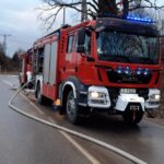 08.02.2022. Skarżysko-Kamienna. Pożar autobusu MPK / Paweł Sieczka / PSP Skarzysko